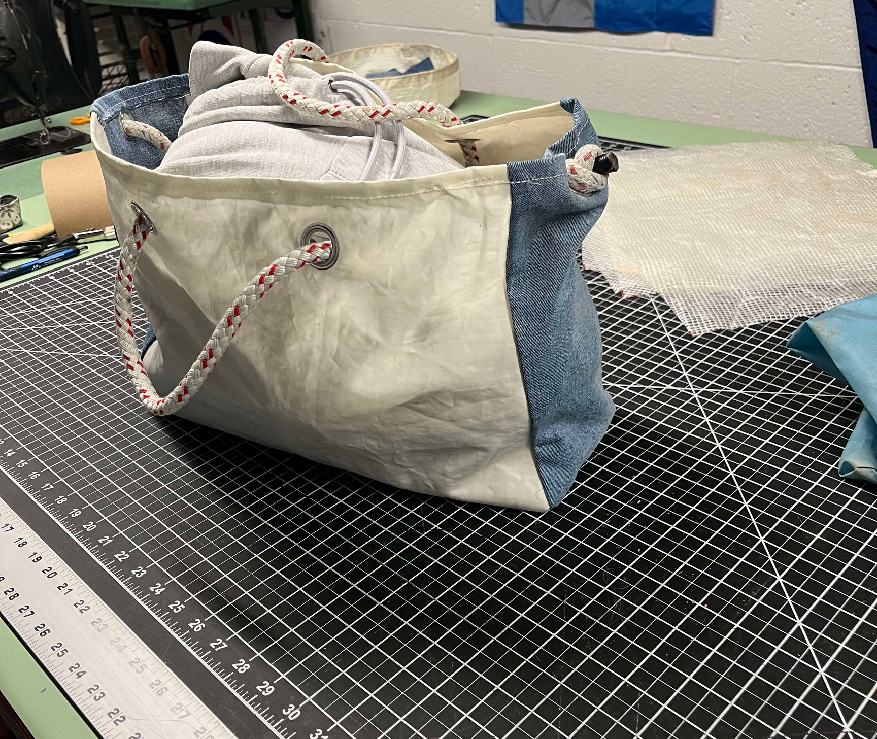 Handmade bag with rope handles